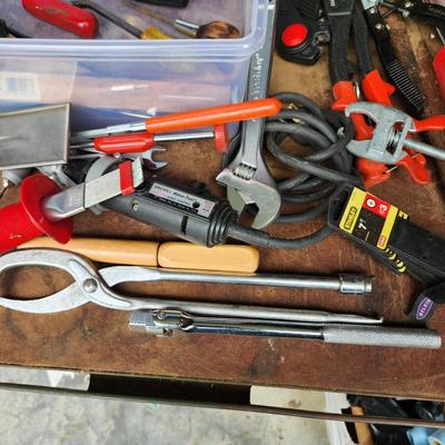 Another Misc. Tool Lot Stanley, Dremel Moto tool Magnetic Pickup tool and more see pics