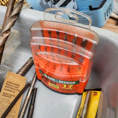 Massive Drill Bit lot Irwin, Delta, Black and Decker, Fuller Countersinks, Forstner, Brad Point Woodbits Germany, Bosch, and others