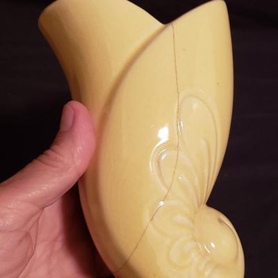 Vintage Yellow Pottery-Hull, Shawnee and More (LR-KD)