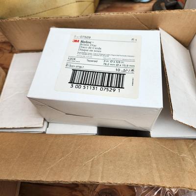 Large Sand Paper Lot 3m, Norton, Delta, Hook N Sand 3M Regalite Polycut Stikit Discs