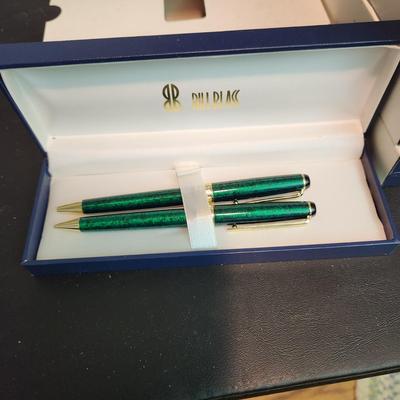 Lot of 9 Bill Blass Pen & Mechanical Pencil Sets