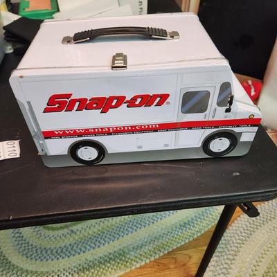 Snap-On Metal Tin Lunch Box Pail & 4 insulated Beer Soda can Holders All NOS