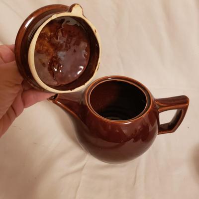Brown Stoneware Pottery-McCoy and More (LR-KD)