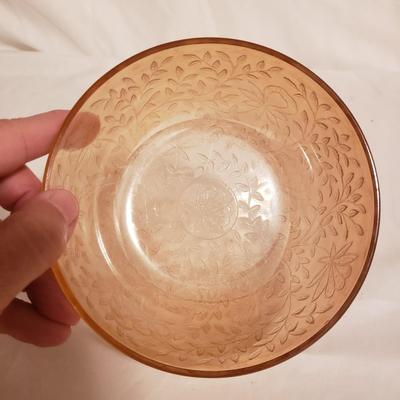 Beautiful Carnival Glass Collection (LR-KD)