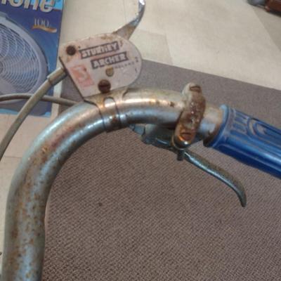 Highly Collectible Vintage Columbia Built 5 Star Bicycle with Sturmey Archer 3 Speed Gear Set