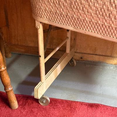 LOT 165B: Vintage Thayer High Chair & Hawkeye Quality Baskenette by Burlington Basket Company