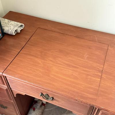 LOT 156H: Vintage Typewriter Desk