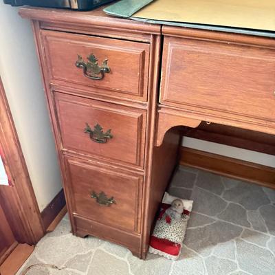 LOT 156H: Vintage Typewriter Desk