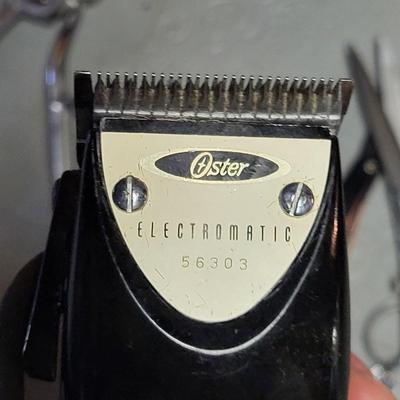 LOT 155B: Vintage Hair Cut Tools Including Clippers by Oster, Raycine and More