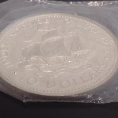 1973 Commonwealth of the Bahamas $10 Sterling Silver Uncirculated Coin 10 July 1973 Independance 49 grams (#19)