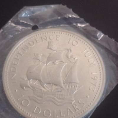 1973 Commonwealth of the Bahamas $10 Sterling Silver Uncirculated Coin 10 July 1973 Independance 49 grams (#20)