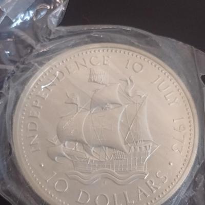 1973 Commonwealth of the Bahamas $10 Sterling Silver Uncirculated Coin 10 July 1973 Independance 49 grams (#26)