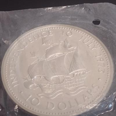 1973 Commonwealth of the Bahamas $10 Sterling Silver Uncirculated Coin 10 July 1973 Independance 49 grams (#27)