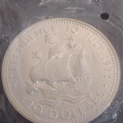 1973 Commonwealth of the Bahamas $10 Sterling Silver Uncirculated Coin 10 July 1973 Independance 49 grams (#27)