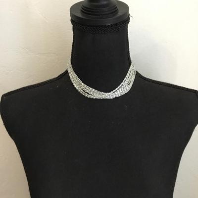 Beautiful, vintage, choker, necklace, silver toned