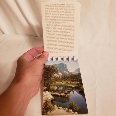 Vintage Souvenirs From The USA (LR-KD)
