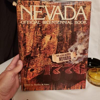 Vintage Souvenirs From The USA (LR-KD)