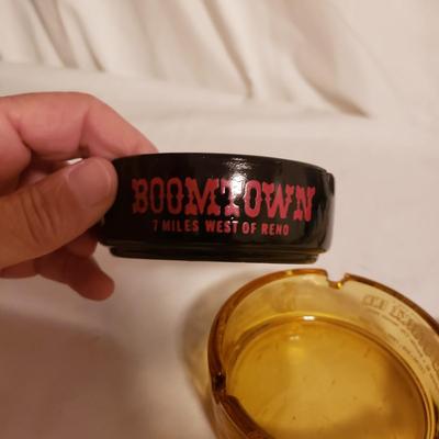 Vintage Souvenirs From The USA (LR-KD)