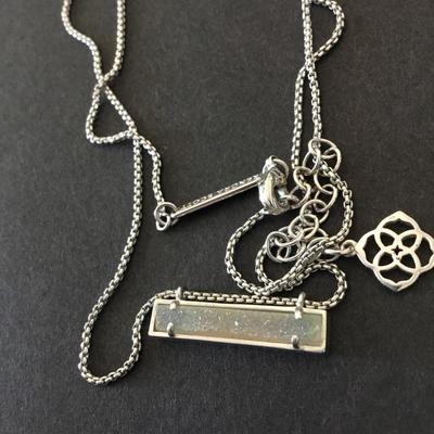 Beautiful Kendra Scott, Silver-tone necklace