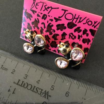 Super cute Betsey Johnson, critter statement earrings