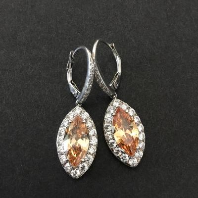 Gorgeous, 925 sterling silver apricot crystal rhinestone dangle earrings very beautiful very nice