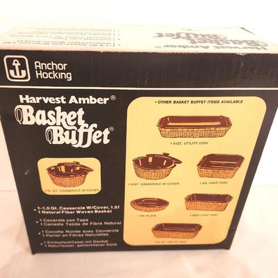 Lot #52 Vintage Anchor Hocking Harvest Amber 1.5 Quart Casserole Dish - New in Box