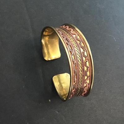 Gold tone, fashion, statement cuff