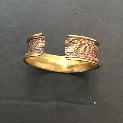 Gold tone, fashion, statement cuff