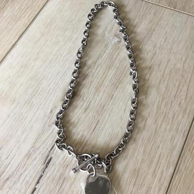 Beautiful very nice silver tone, stainless steel heart toggle necklace