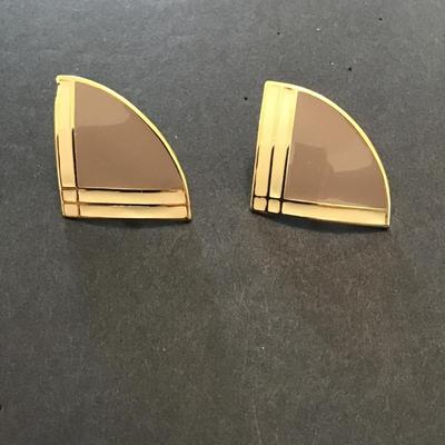 Very beautiful gold tone beige enamel earrings