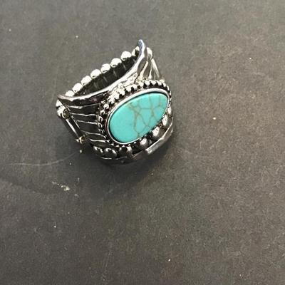 Silver tone, stretchy rings, faux turquoise