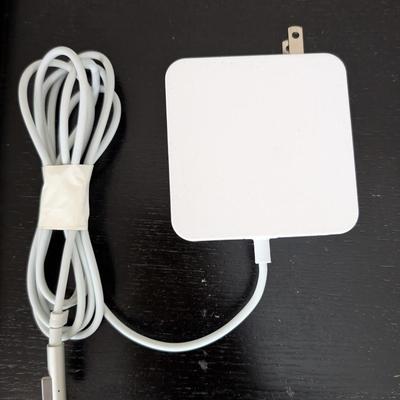 Two MacBook Pro model A1278 with original charges