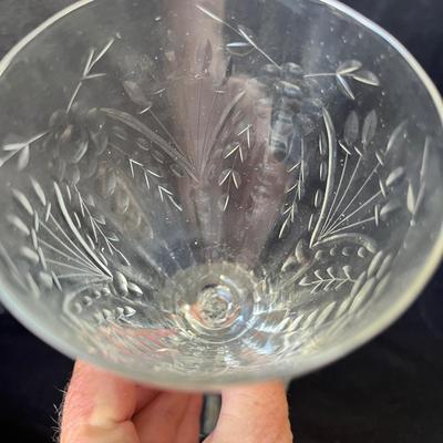Sale Photo Thumbnail #762: Set of 5, no damage.