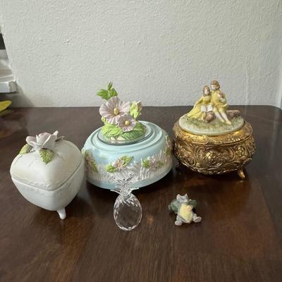 Vintage Music boxes and Trinket box.