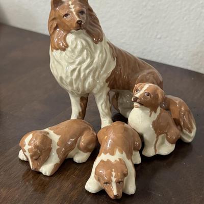 Vintage porcelain Dogs.