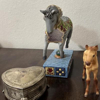 Vintage silver plated trinket. Jim Shore horse figure broken tail.