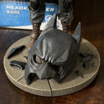 Head knocker Bane and Batman figure and Bat Mobile.