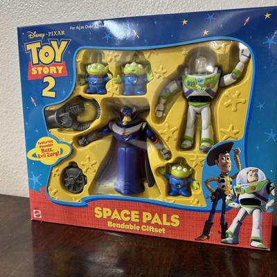 Disney Toy Story, Space Pals and Buzz and Jessie.