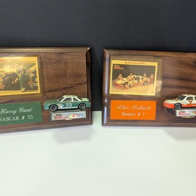 Sale Photo Thumbnail #1266: Racing Champions Harry Gant & Alan Kulwicki Wall Plaques