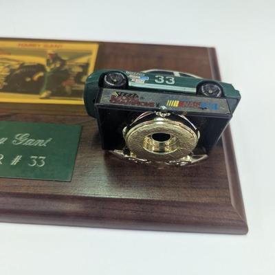 Sale Photo Thumbnail #1271: Racing Champions Harry Gant & Alan Kulwicki Wall Plaques