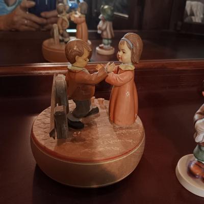 REUGE SWISS MUSIC BOX, A HUMMEL "LOST SHEEP" AND A LEFTON FIGURE