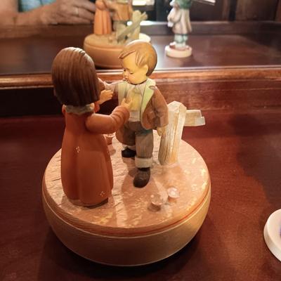 REUGE SWISS MUSIC BOX, A HUMMEL "LOST SHEEP" AND A LEFTON FIGURE