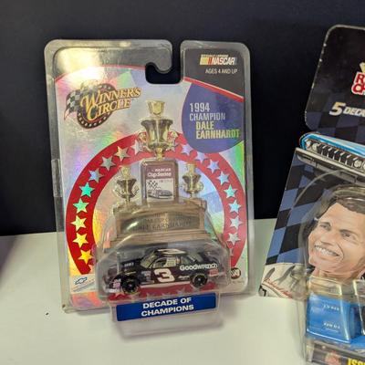 Sale Photo Thumbnail #1154: NASCAR Winner's Circle Dale Earnhardt & Racing Champions Richard Petty  1/64
