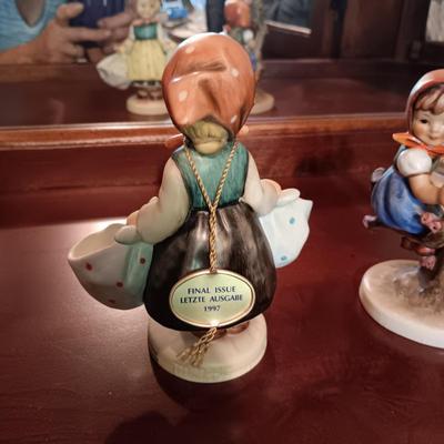 "MOTHER'S DARLING" & "APPLE TREE GIRL" HUMMEL FIGURES