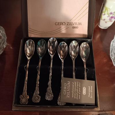 FOSTORIA SERVING DISHES, DECORATIVE PLATES FROM 1927, GERO ZILVIUM SPOONS AND MORE