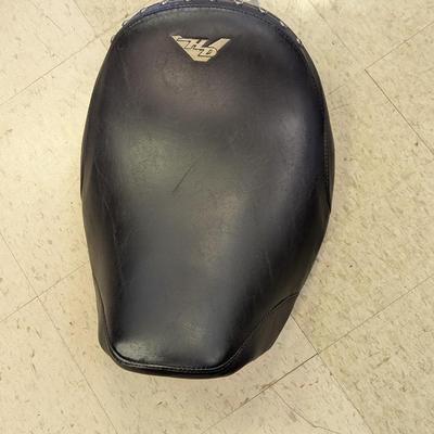 Sale Photo Thumbnail #1575: Harley Davidson Road King Studded Solo Seat