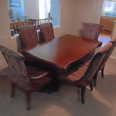 IMPRESSIVE DOUBLE PEDESTAL TABLE WITH 6 UPHOLSTERED CHAIRS IN GREAT SHAPE