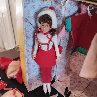 VINTAGE SKIPPER AND HER FRIEND WITH CLOTHES, ACCESSORIES AND A CARRY BOX