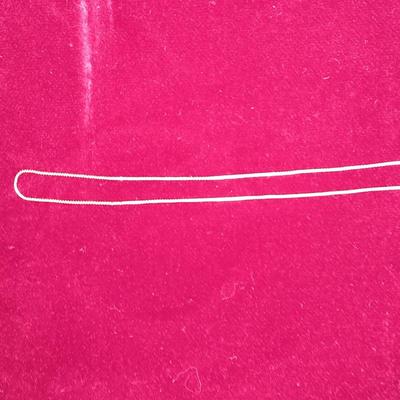 14K CHAIN .85g AND A BROKEN STERLING SILVER PIN