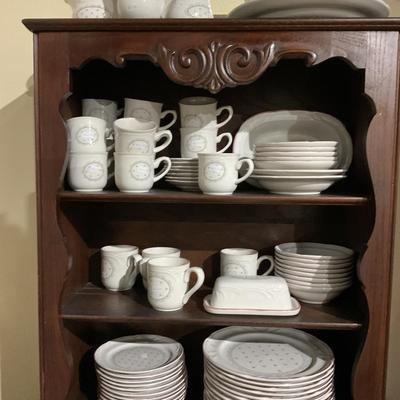 Sale Photo Thumbnail #367: Assorted stoneware 
No shipping